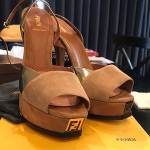 Fendi beige light gold toe platform heeled sandal